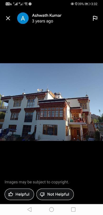 Gangs-Shun Homestay Leh Esterno foto